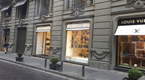 hermes via dei mille napoli|Scopri le boutique .